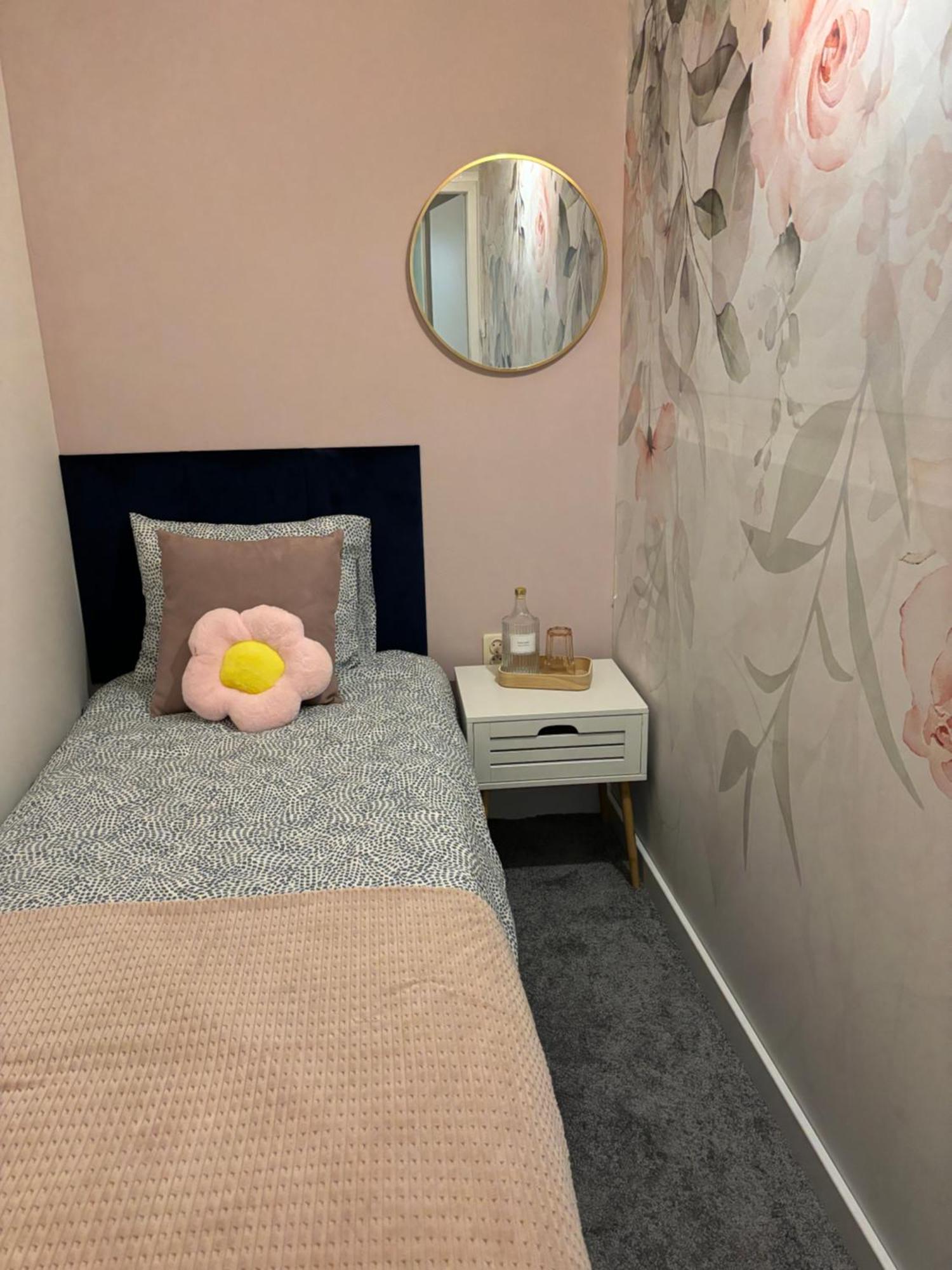 Shespace Apartrooms 크라쿠프 외부 사진